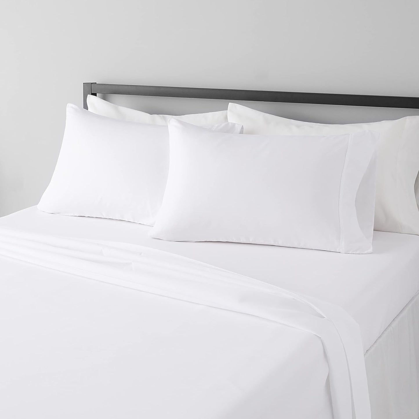 Amazon Basics 4 Piece Microfiber Lightweight Wrinkle-free Breathable Bed Sheet Set, Super Soft Easy Care, 14" Deep Pockets, Queen, Bright White, Solid