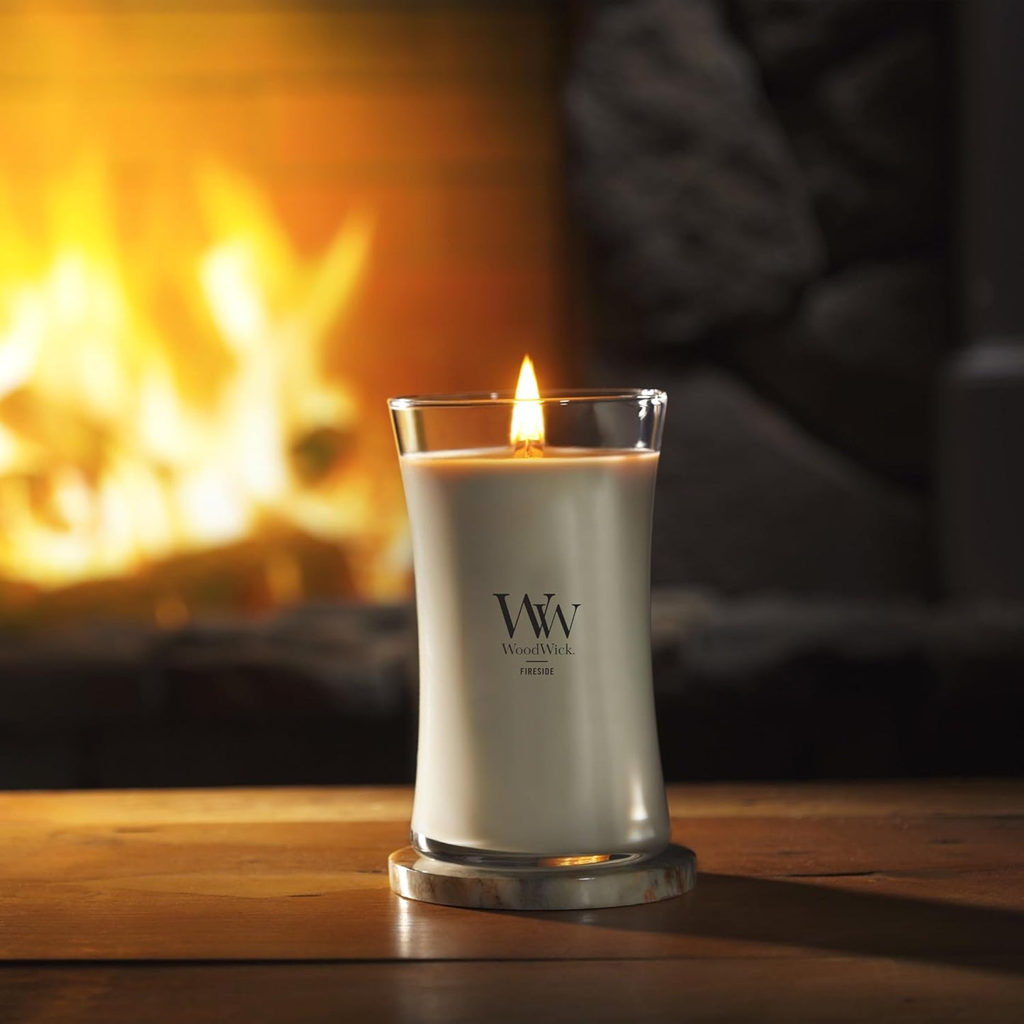 WoodWick Large Hourglass Fireside Candle, Premium Soy Blend Wax, Crackles as it burns, Perfect for Gifting, 21oz