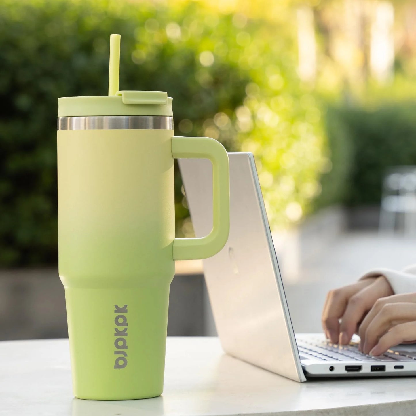 Insulated Tumblers with Handle and Straw 30 Oz Stainless Steel Tumbler Cups with Lid,Mint